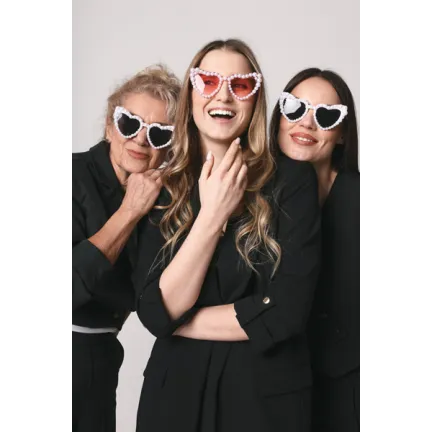 Okulary Serduszka z perłami, biały